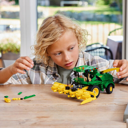 Lego Technic 42168 John Deere 9700 Forage Harvester